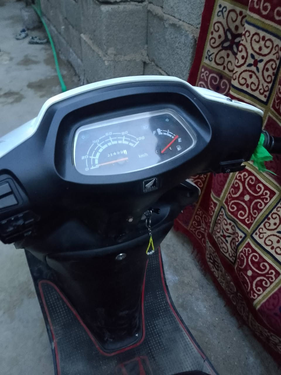 سبيسي ياباني السعر 525 وبيه  موبايل *********** العنوان كوت النوار
