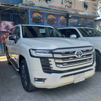 اهلآ وسهلآ بكم زبائننا الكرام تعلن شركة راحت الطريق لبيع كافة السيارات...