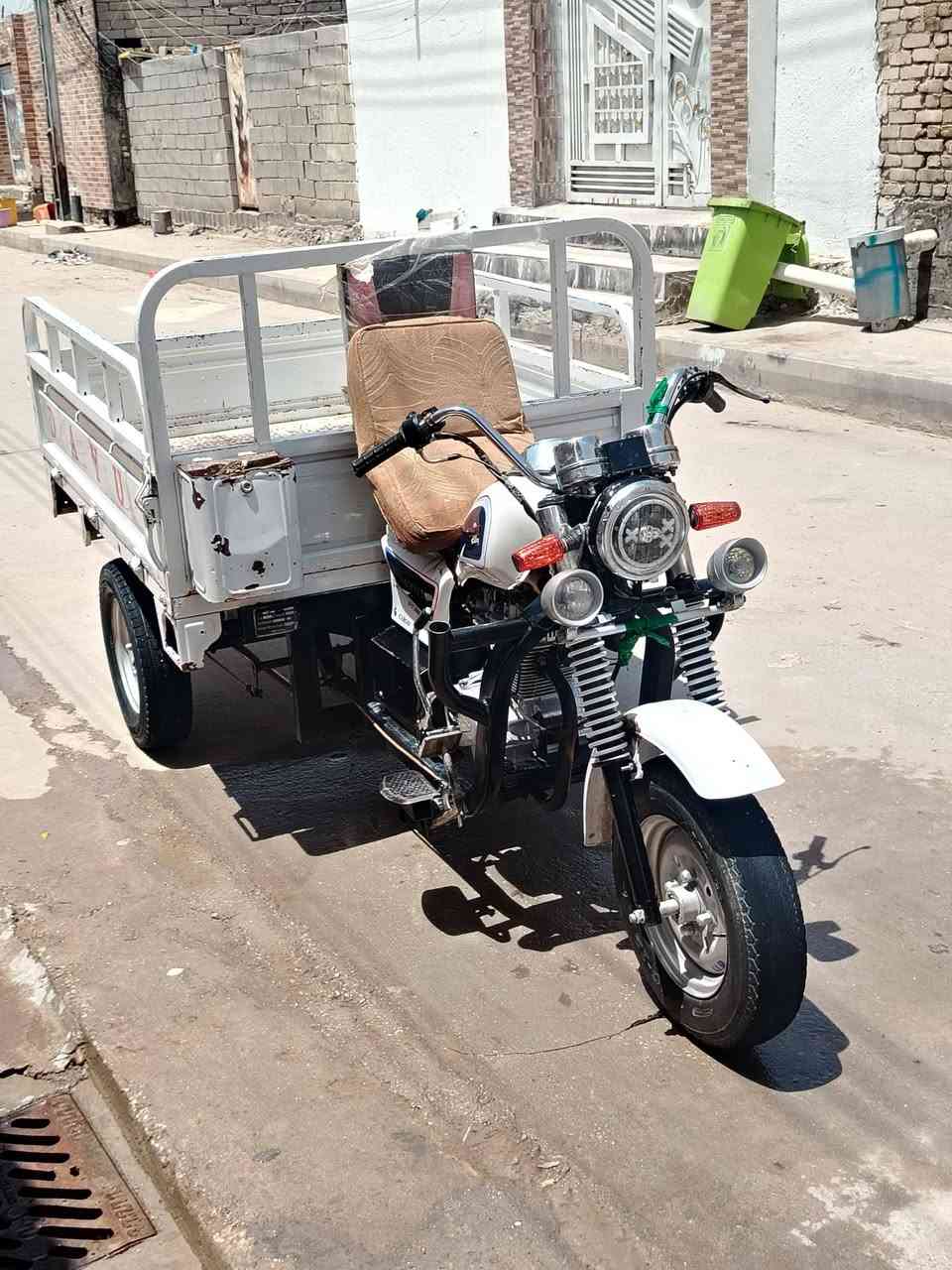 سلام عليكم شباب ستوته لبيع
اوراق موديل ٢٠ محرك بلجيس كفاله عامه مكان قضاء الغراف رقمي *********** السعر ١٨٠٠ وبيه مجال قليل
