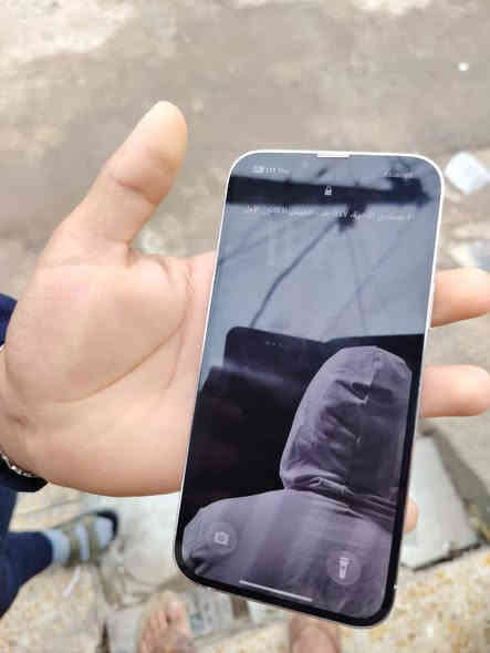 السلام عليكم ايفون ١٣برو ماكس جهاز مكفول وتر برو اي خلل مابي شخط مابي جهاز مضموم جان بطارية ٩٤وين ميعجبك دكة حاسبة لامعلة. وضمانة موجود اخذتة من المنصور من الساعة السعر ٧٥٠رقمي واتساب ***********
