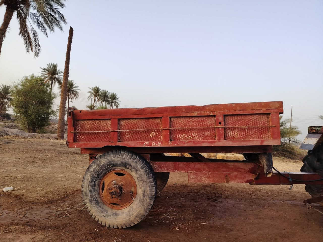 سلام عليكم عربانة حدادي البيع تايرات جدد جك جديد الاتصال  على الرقم  ***********مكان ديوانية غماس
