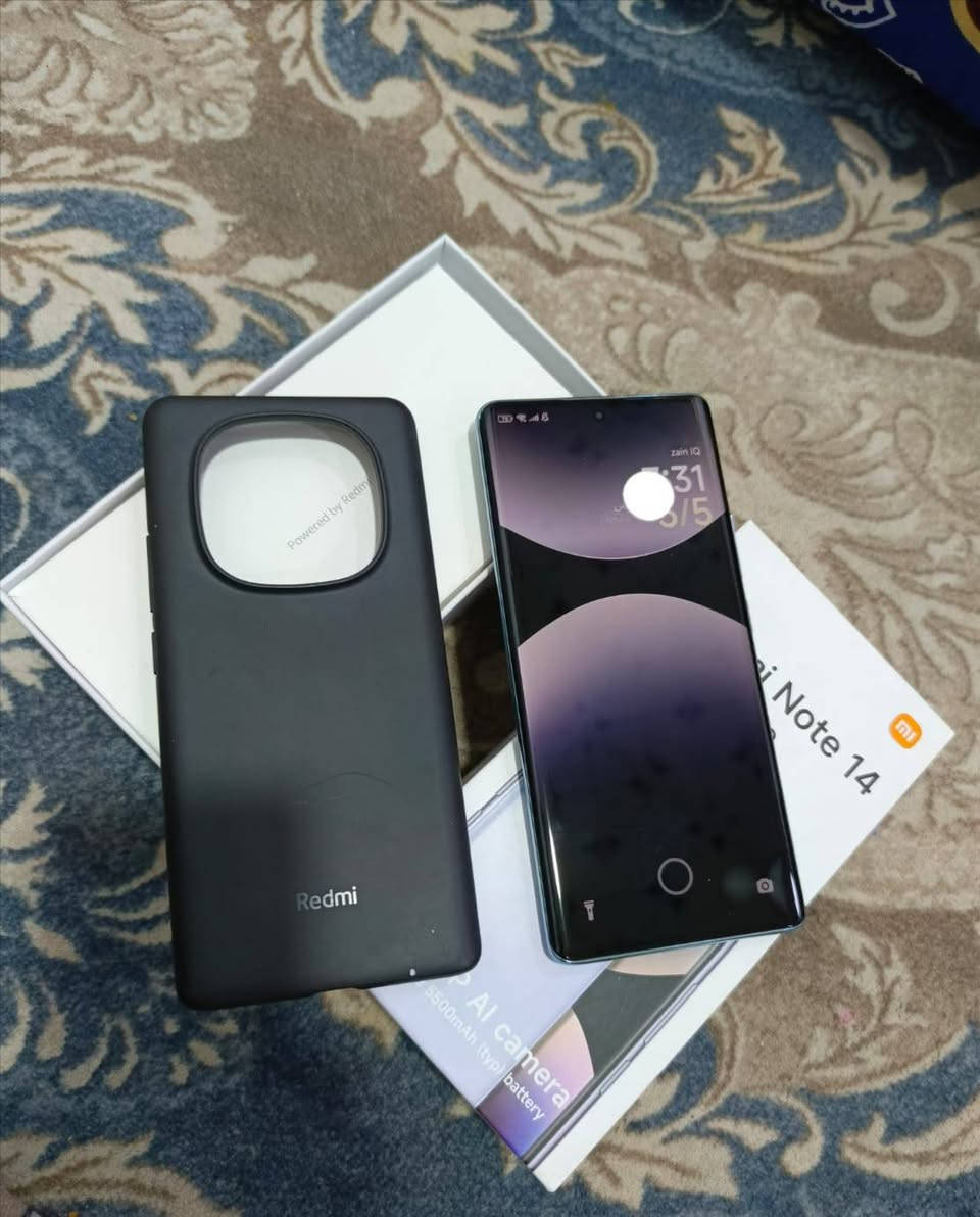 شاومي نوت 14 برو
ذاكره 512 
شاشه منحنيه
دبل سبيكر يدعم شحن سريع دبل خط 
مكاني نجف 
***********
