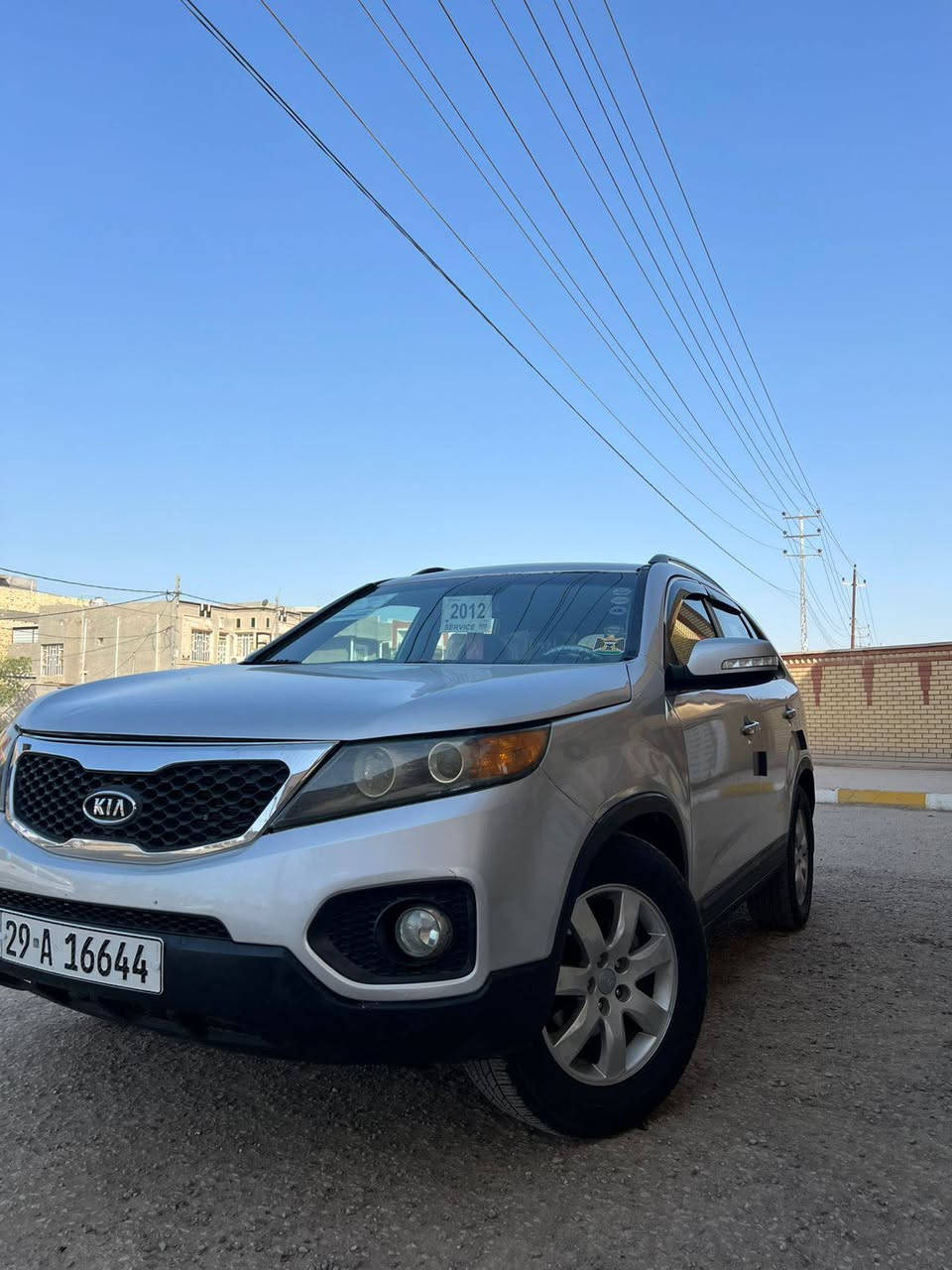 يالله السلام عليكم اخوان سورنتو موديل 2012امريكي حادثه جاملغ وبنيد بدون دواخل السياره وبيها صبغ حزام اثر جراد وطخات السياره جديده وجاهزه من كلشي تخم تاير حداديه اماميه وخلفيه تبريد ثلج مكينه جديده 2400دوش المرغوب رقم دولي شرط التحويل مكان السياره ديوانيه السعر 108 وبيها مجال لطيبين 🌹***********
