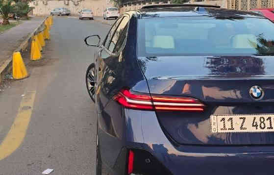 بي ام دبليو 530i موديل 2024 ماشيه 7,000 Km  السيارة مغلفة ppf بالكامل للبيع BMW 530i xdrive رقم بغداد فور ويل درايف
وارد امريكي حادثها دعاميه خلفيه فقط الايرباكات كلها سليمة وصار بيها صبغ الجنطه وشوية من الجاملغ اليسار الخلفي وصيانة السيارة بالكامل داخل وكالة العروش والتقرير موجود مالتها
رقم الشاصي WBA53FJ00RCP08529

💎 ســعــر ✅ ::  الــرد تلقائي📮

المواصفات
اللون نيلي والداخل كشنات جلد ابيض
٤ سلندر توربو
حساس امامي خلفي
رادار امامي خلفي
سستم صوت Bowers&Wilkins
كاميرا ٣٦٠
شاشه جبيره الكيرف
فتحه
كشنات كهرباء جلد تدفئه وستيرن تدفئه
تبريد قطعتين
كشنات خزن ميموري
داتا شو
دبل بصمة
اوتو بارك
التحكم بأنظمة الصوت عن طريق حركة اليد
شاحن وايرلس
صندوك كهرباء
اناره داخلية متغيره
توقف ذاتي
نظام تحديد مسار
اضاءة led ترحيبيه بالدوسات
مكان السيارة بغداد الاعظمية

رقم صاحب السيارة 
***********

