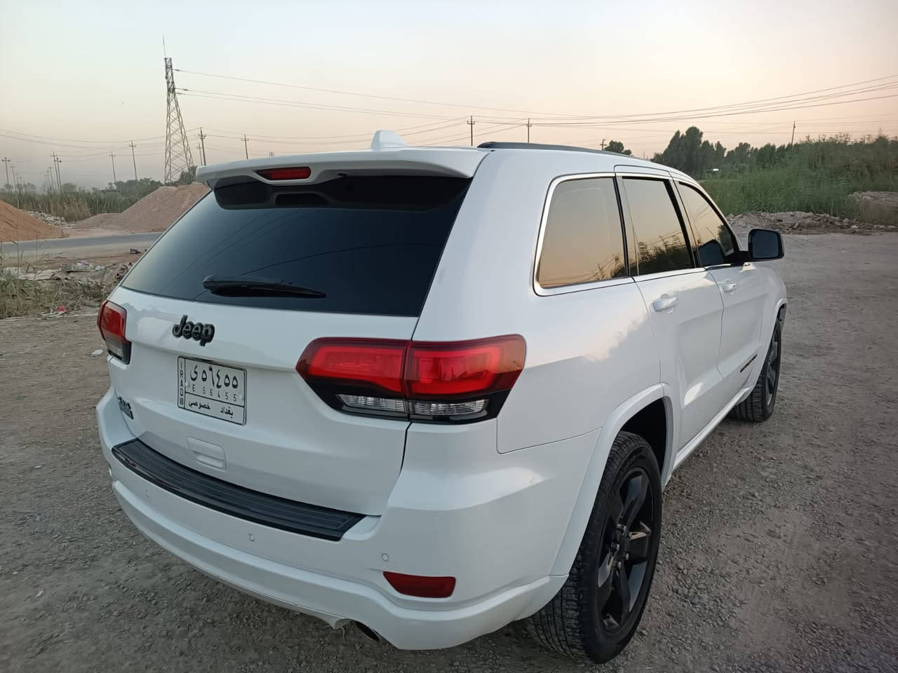 السلام عليكم 
جيب 2015
ضراره كما مواصح بالصور (تبديل بيبان نفس لون  وبنيد مصبوغ اثر جراد بدون فتح )
مواصفات فوول لمتدد حته رادار امامي 
محرك 6
رقم بغداد جديد بسمي 
مكاني بابل القاسم
السعر207
***********
