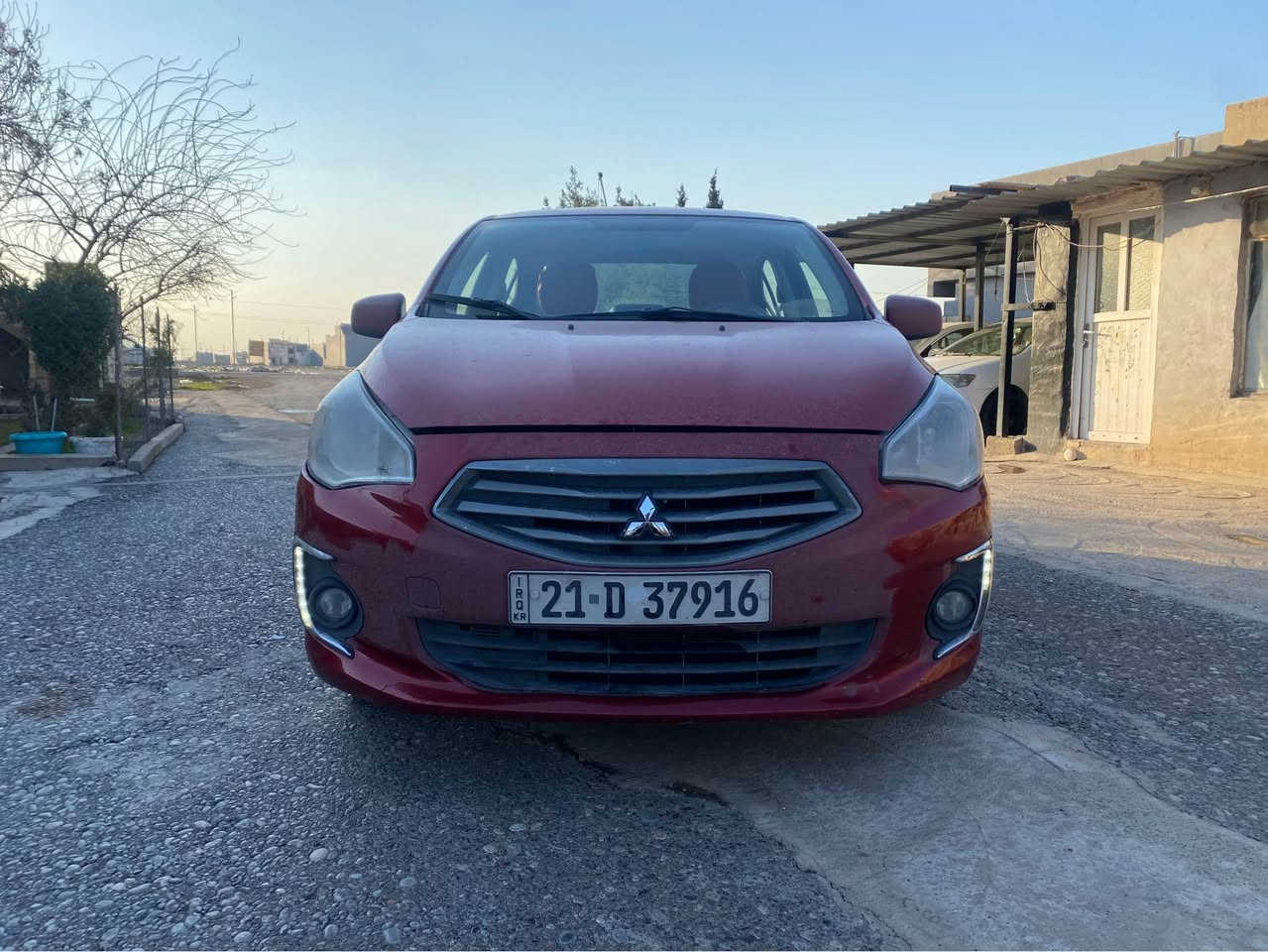 میراج مۆدیل ٢٠١٩ گیر تماتیک و چوارجام کارەبا و ئاوینە کارەبا و شاشە و کامیرا و ABS و تراکشن و سوکان فولیوم و تحدید سورعە سیارەکە ٣ سبوغە لەگەل نیو دۆسە سونەرم دانایە لەگەل دەعمی امریکا بێ ژۆرێیە پێشی قنجەکی زۆر کەمی هەیە ئیرباگی سوکان تەقیە گیر و مکینە و تەبرید بەشەرت جرکەی تیدا نیە بەسعری لانسەرەکی دەفرۆشم تحویل وەکالە بەشەرت نرخی تەنها ٧٥ وەرەقە و کەمیک مجال شوین هەولیر *********** أربيل, العراق
