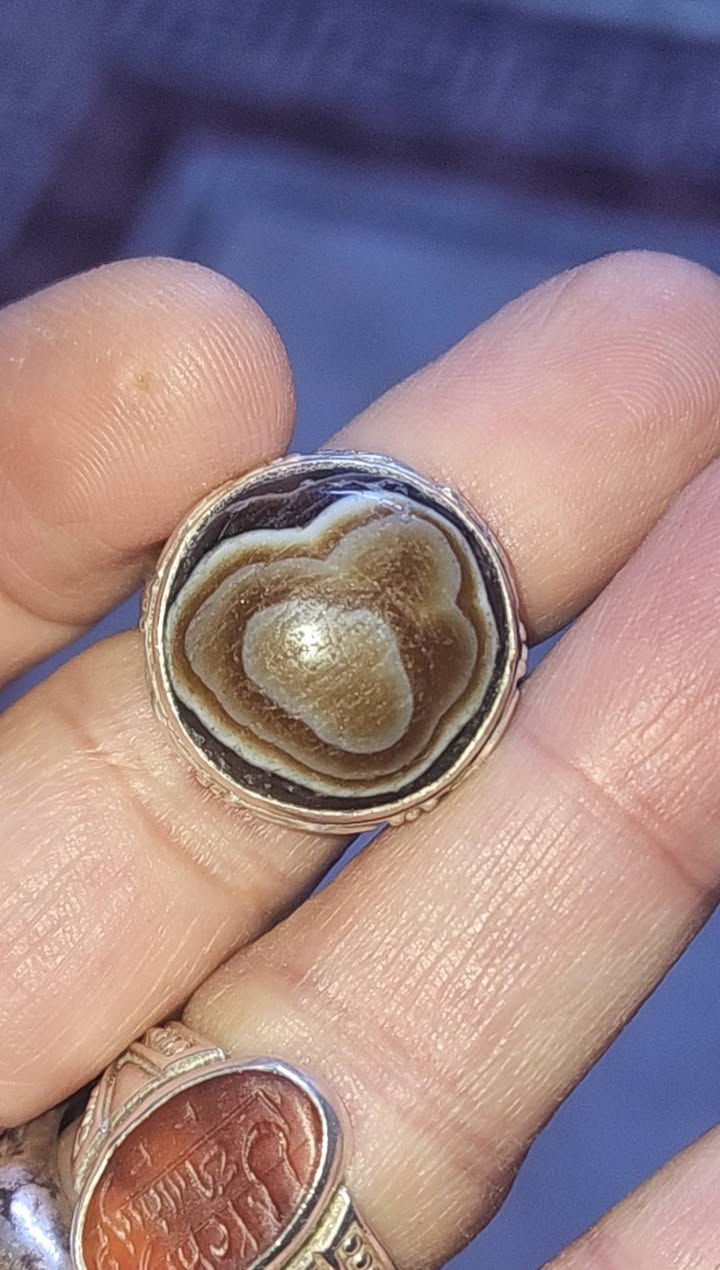 خاتم جزع بقري مصوره قلب واضح قديم جدا للبيع سعر خاتم ١٠٠ الف يوجد توصيل كافه محافظات


**إذا كنت صاحب هذا الإعلان وتريد حذفه لأي سبب، رجاءا أرسل رسالة إلى الدعم الفني**