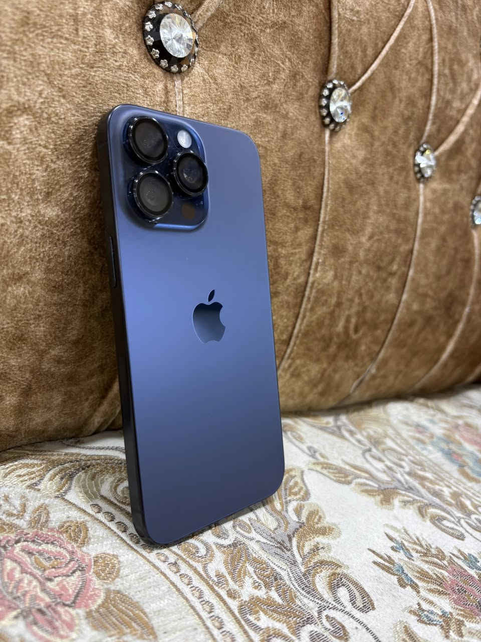 للبيع ايفون 15برو ماكسً
ذاكره 256بطاريه 92بلادي
لون ازرق نظافه 100/100
غير داخل صيانه 
شريحه الكترونيه فعاله يصير بي اكثر من خط 
مكفول من الفتح 
السعرر 
‎950الف 
العنوان  بابل جسر نادر


**إذا كنت صاحب هذا الإعلان وتريد حذفه لأي سبب، رجاءا أرسل رسالة إلى الدعم الفني**