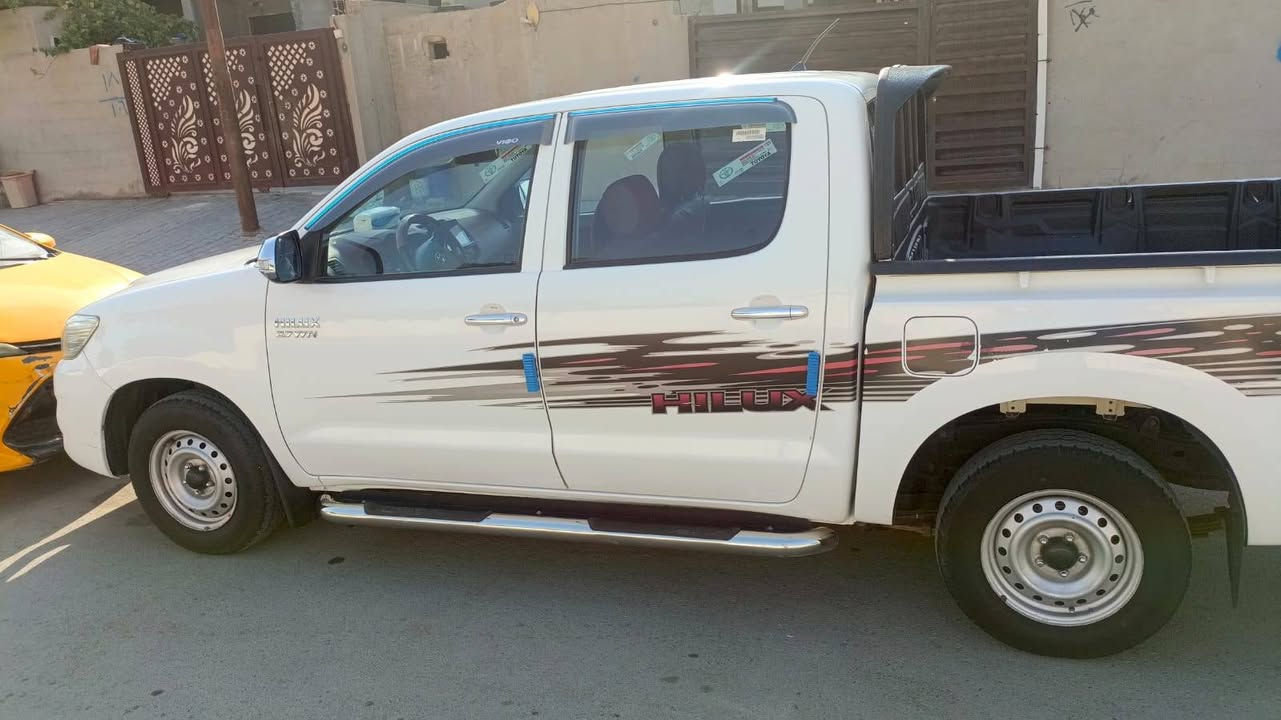 سلام عليكم مرزي البيع موديل 12    رقم سليمانية  بيه بابين  وبونيت مدلات بلديات بلادي بيه باب الوره شويه صبق محرك وكير شرط سنويه 2029  سعر 150وبيه مجال رقم***********
