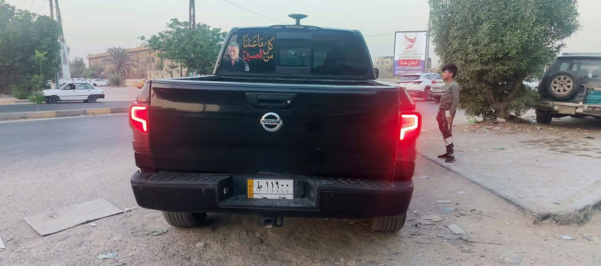 للبيع المستعجل من اجل عمليه وخفضت السعر من 170 لل160 وبيها مجال هم 
نيسان تيتان موديل 2017 شرط الوحيده بشكلها هذا بالعراق
للبيع للبيع للبيع
رقم بغداد مداور ثاني يوم باسم ولد من اهل اليرموك 
                            (باب طويل بدي قصير )
وارد امريكي 
مكينه وكير شبه الجديد لا تنقيص ولا تبخير 
حجم المكينه 5600 
الحلو بيها صيف شتاء تشتغل بانزين عادي بس اني عن نفسي افولها محسن 
حداديه مسويها من شهرين شبه الجديده 
مثيت سرعه 
رادار نقطه عمياء 
حساسات امامي خلفي 
شاشه دشبول 
كاميرا خلفيه 
گير تعليك
تبريد ثلج قطعتين 
تحكم ستيرن 
كاميرا خلفيه 
كشنات تدفئة 
تايرات جدد شرط ووصلهن موجود 
السياره نظيفة وحلوه واضافاتها احلى 
حادثها موضح بالصور المرفقه مع السونار 
عليها ادامه كاملة لمنظومة البانزين كاملة 
السياره سنويتها انتهت قبل شهر 
السياره عليها غرامات 600 الف دينار ينزلن من السعر النهائي بعد الاتفاق
مكان السياره النجف 
سعر العرض السابق  170 والان ب160 وبيها مجال قليل
للاستفار الاتصال على رقمي او التواصل واتساب *********** النجف, العراق
