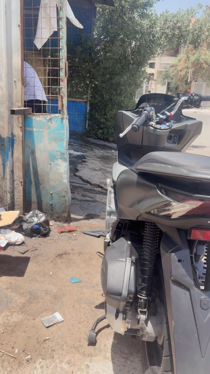 سلام عليك بيسي اكس جيل الرابع دراجه مال حاويه وارد ياباني مكفوله كفاله عامه مكينه 160 بغداد الشعب ***********
