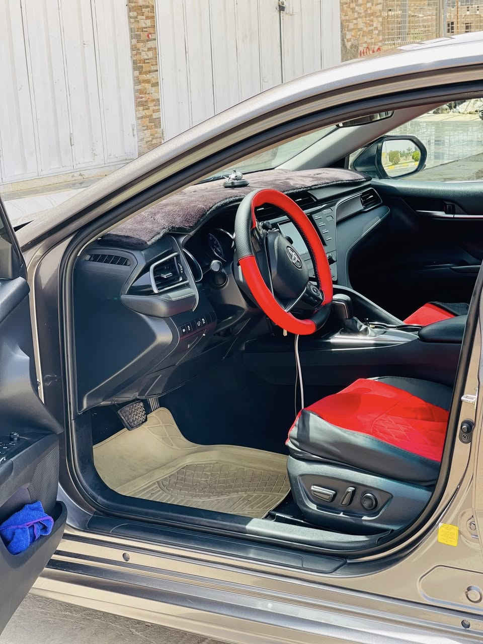 سلام عليكم 
من مركز .U.S.A عرض شهر رمضان المبارك
بوليش +حمام ب سعر 85الف فقط 
بوليش الماني +تكحيل شخوط وتشميع الكشر عازل للماء +الحمام غسل مكينه بماده خاصه وتنضيف كشنات والرضيا وسقف بماده خاص والبخار +جلي لايتات مجاني 
عرض ثاني صبغ لفجوج لبريك سعر تخم 35الف صبغ حراري 
العنوان الأنبار القائم طريق الحولي قرب شركة الراوي مقابل معرض سلام 
للأستفسار ***********
