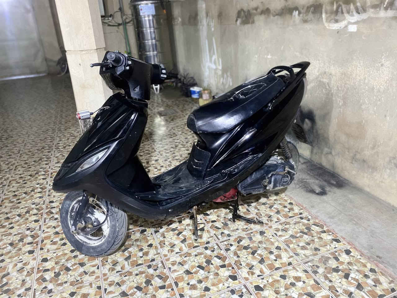 السلام عليكم
دراجه ماكس 140للبيع دراجه مناقصه اي شي كلشي شغال+صلنصه رياضي FM
سعر الدراجة 400الف
للاستفسار ***********. اوخاص
