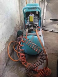 كمبروسر • للبيع • إلكترونيات