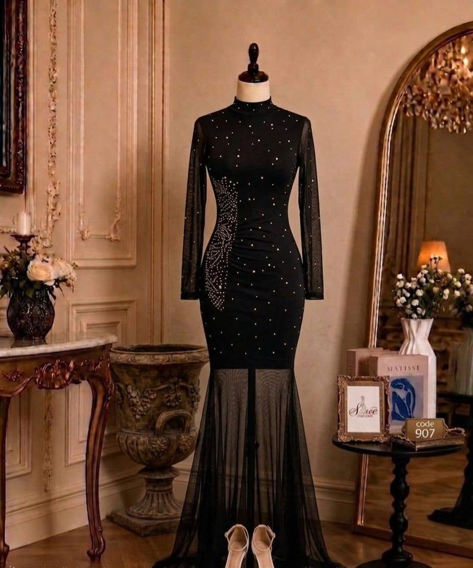 ✨ كل قطعة حكاية جديدة من الأناقة ✨
تصميماتنا لكِ: أناقة تتحدث بصوتك ✨
🍁 اختاري التفرد والجمال 🍁
🌼 مع أحدث تشكيلاتنا النسائية 
   فستان تور مبطن  دبل ليكرا 
القياسات: فري سايز حد وزن 65✨


**إذا كنت صاحب هذا الإعلان وتريد حذفه لأي سبب، رجاءا أرسل رسالة إلى الدعم الفني**