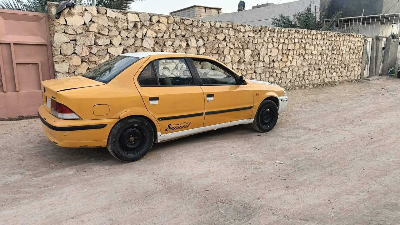 ***********
للبيع بدون راعي مديل 11كير ومكينه مكفولات حداديه جديده سياره ماعيزه شي كبل لشارع رقمه ذيقار مكان سياره نجف جمعيه سعر 14
