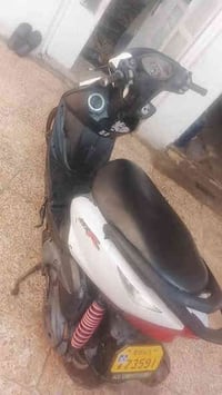 شباب عدي دراجه للبيع ماكس ثعلب الشراي يجي خاص07519671716