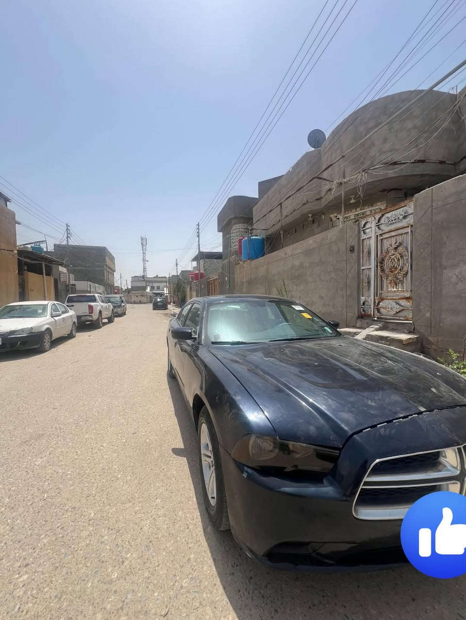 سلام عليكم. جارجر جوه. سوك. بيع مستعجل. مديل 14 سياره لون نيلي سياره فلينه  وجاهزه. برغي ما نقصه مكينه كير حداده. تبريد.  كير كصبه.  مكينه 3600 كصه جنطه مكاني بصره. سعره ب50 بيه مجال  رقم ***********
