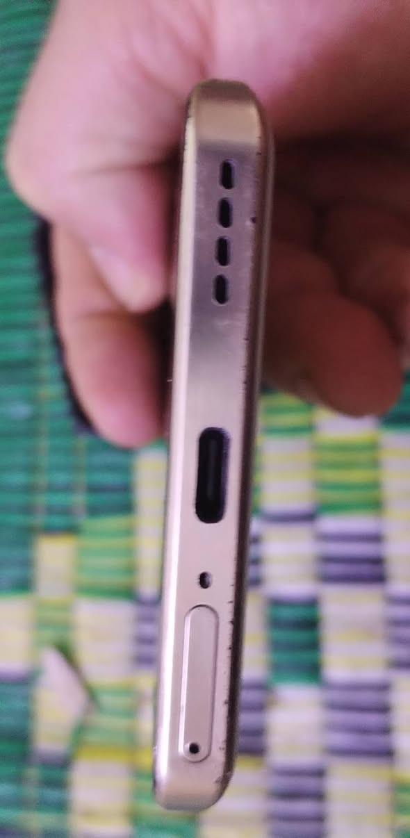 realme 13 pro+ 5g
ذاكرة 512 ورام 12+8
كامل هوة وباكيت والشاحنه والنظافه كدام العين جهاز مكفول من كل النواحي وشرط 
السعر 375 الف مكاني الموصل


**إذا كنت صاحب هذا الإعلان وتريد حذفه لأي سبب، رجاءا أرسل رسالة إلى الدعم الفني**