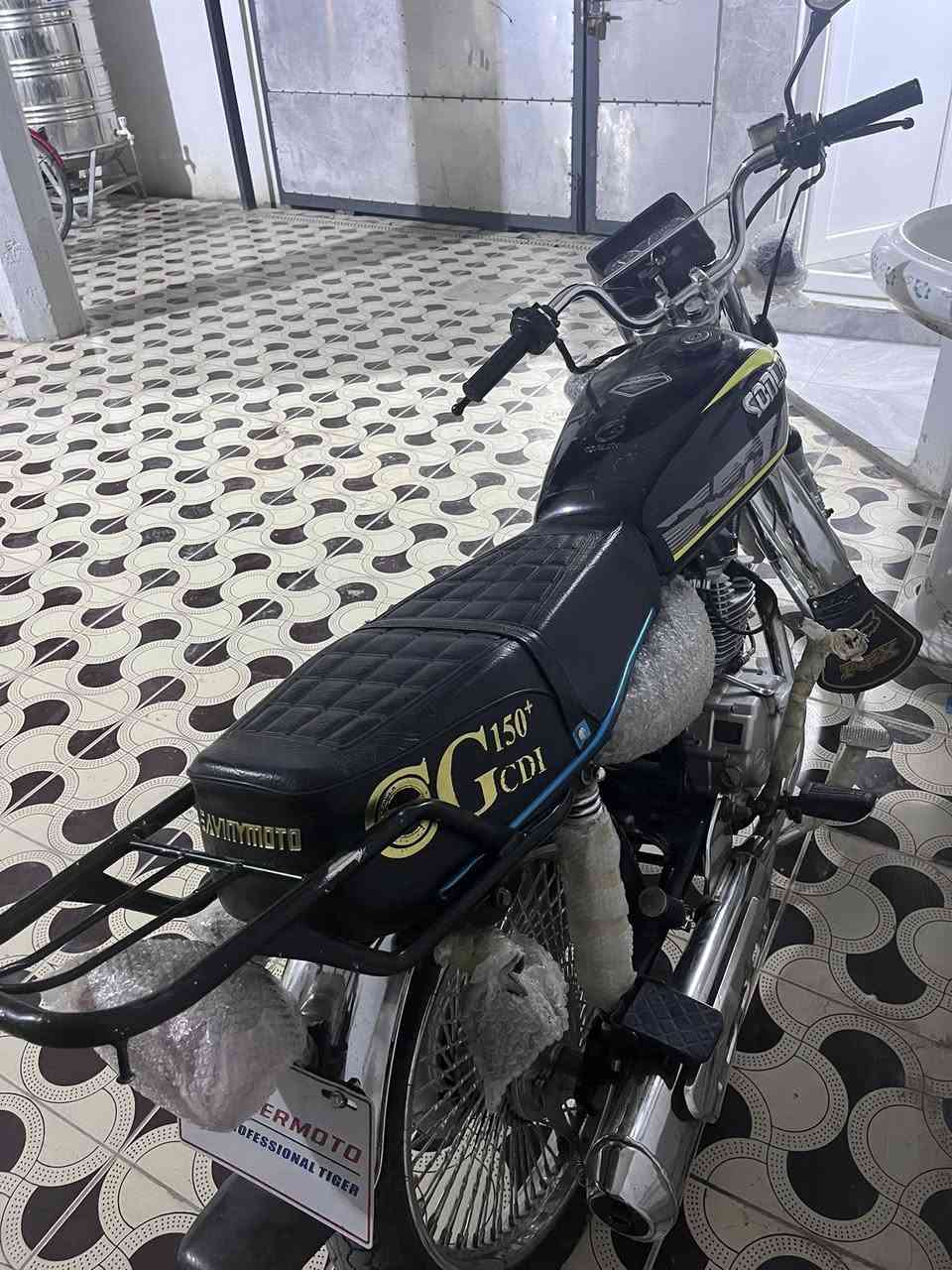 للبيع 0785660919
بلدروز ٥٥٠ وبي مجال بسيط


**إذا كنت صاحب هذا الإعلان وتريد حذفه لأي سبب، رجاءا أرسل رسالة إلى الدعم الفني**