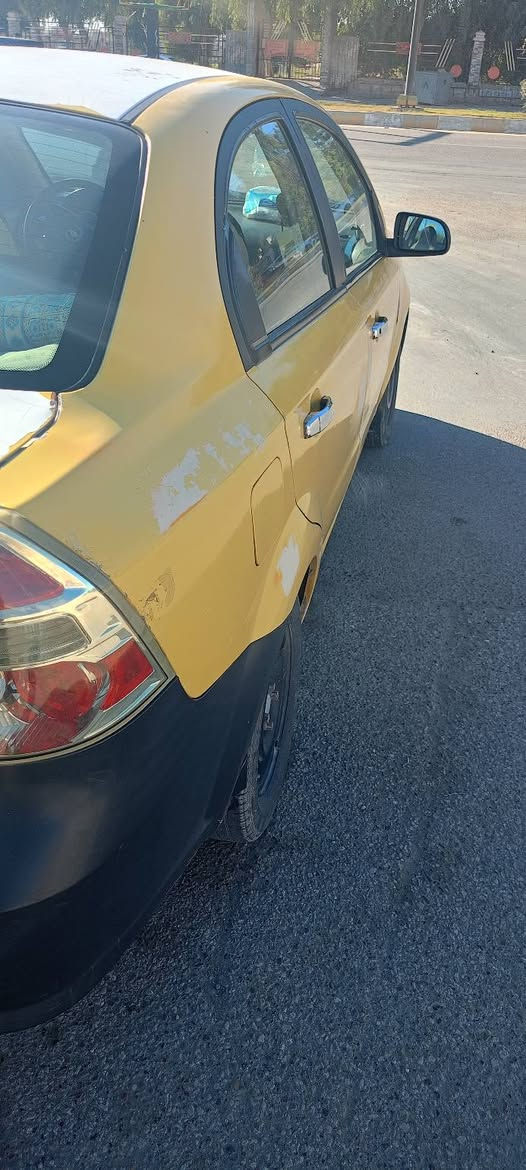 سلام عليكم أفيو خليجي.        2008 للبيع سيارة كير اتوماتيك محرك مسكر لا تنقيص ولا تبخير تبريد ثلج بيهة طخة جاملغ خلفي بدون دواخل سيارة رقم بغداد *********** سعر 45 وبيهة مجال بسيط  مكان فلوجة
