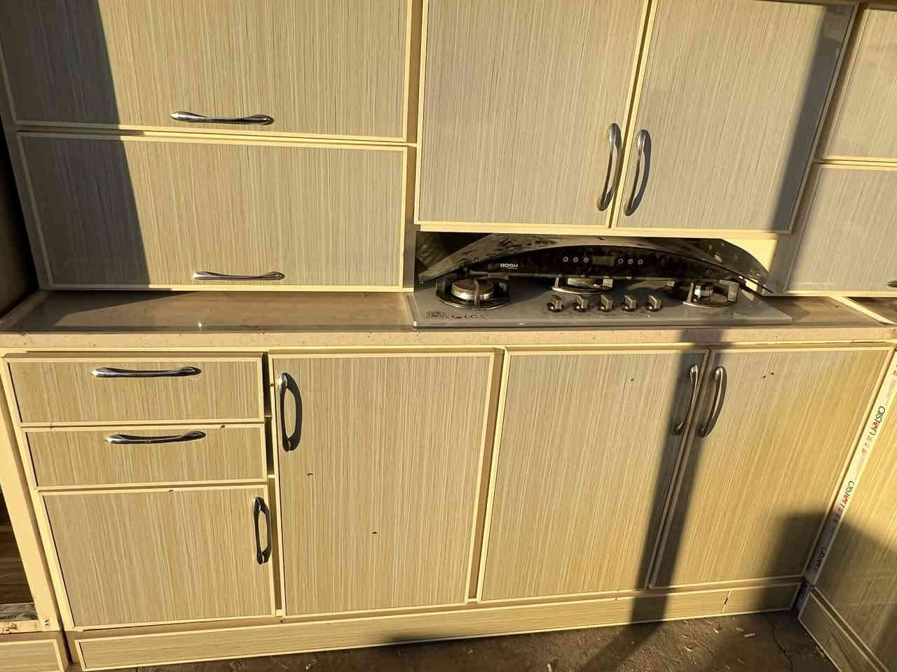 كونترات مايحتاج وصف اخو جديد درجه اولى اولى نضافة فول ١٠٠ بل مئة اخو جديد درجه اولى اولى فصال مو سوكي  وياة طباخ ومرشحة  كلها مرمر المنيوم كامل  للبيع بأسعار #مناسبه للاتصال على الأرقام ***********او ***********او خاص محلات ابو امير #موصل_كوكجلي
