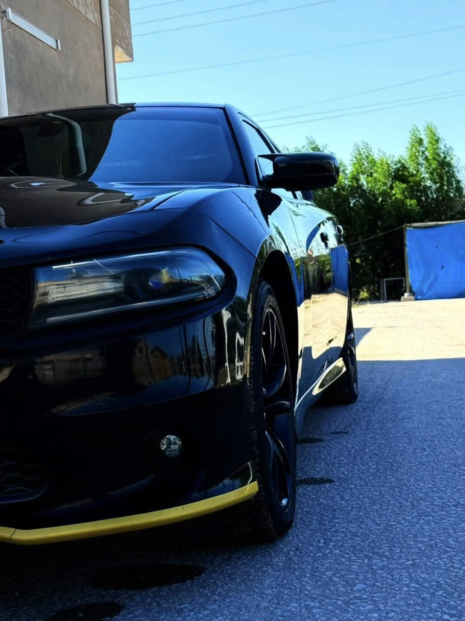 السلام عليكم جارجر للبيع 2019 GT رقم بغداد بأسمي للأستفسار التواصل على الرقم ***********
