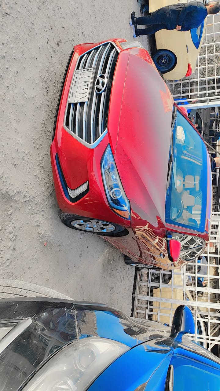 للبيع النتره 17خصوصي بابل بيها فقط بنيد مصبوغ وجاملغ مبدل هذا حادثها مكان السياره بابل السعر 120تلفون ***********
