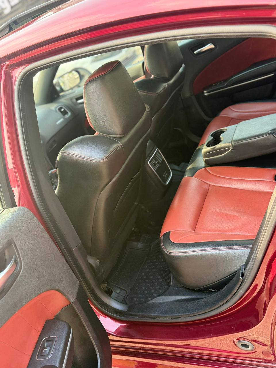 سلام عليكم
جارجر موديل2021 خليجي
ماشيه ٤٢ ألف
السعر28.500 وبي مجال
GT خليجي فول مواصفات تخم تاير جديد والباقي كله على وضع الشركه مغلفه bbf بي ضمان مكفولة من الصبغ ماعدا المكان إلي مأشر عليه سياره جديدة بسمي تحويل ثاني يوم مكاني شارع فلسطين أو الشعب ***********
