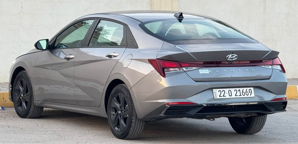 النترا 2023 محرك 2000دوش. ماشيه 20الف. بصمه وتشغيل عن بعد رادار امامي وخلفي وبل مري. لدا 
السياره بدون صبغ فقط بارد قليل بل جنطه بدون ايرباك
ترقيم جديد 
***********☎️ حسنين بغداد, العراق
