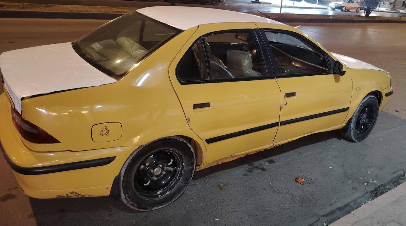 سلام عليكم
سمند موديل 2013 سياره كامله أو جاهزه من كلشي رقم انكليزي هزه سنويه لل٣٠ مصفر هيئه أو غرامات جاهزه من كلشي تعال كلب أو بخدمتك السعر ٣٥ مجاله قليل وات ساب *********** مكاني بغداد
