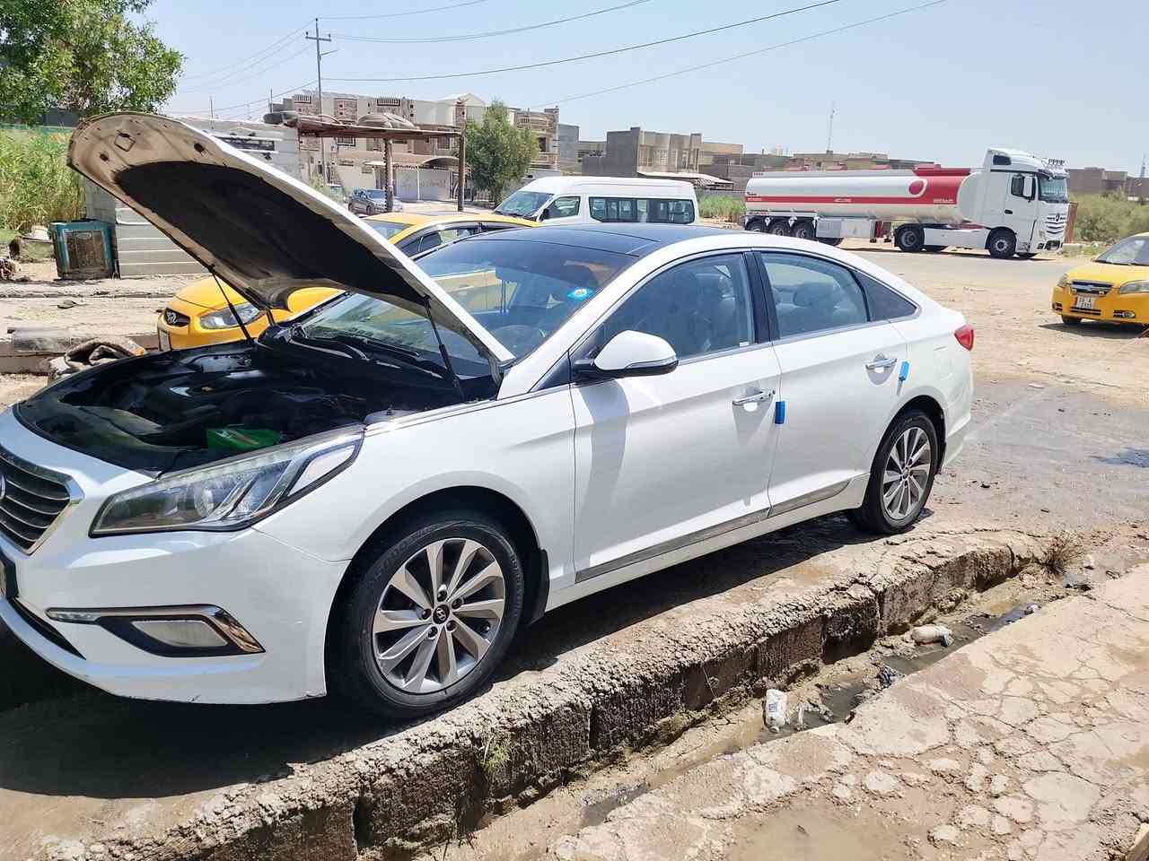 السلام عليكم من رخصت مدير كروب سياره سوناتأ موديل 15خليجي سياره جهازه من كلشي مابيهه  نقص برغي سياره عله يدي البيع شراي يدالل سعر 155 وبهه حك جيتك سونار جديد تحويل مباشر رقم سياره بغداد  هاذه رقمي ***********
