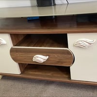 ميز بلازما • طبلات • ساعة