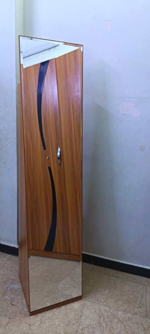 للبيع
للاستفسار المراسلة على الماسنجر
او الاتصال على الرقم ***********
بس الشراي يتواصل رجاءا
العنوان بغداد _ شارع فلسطين
