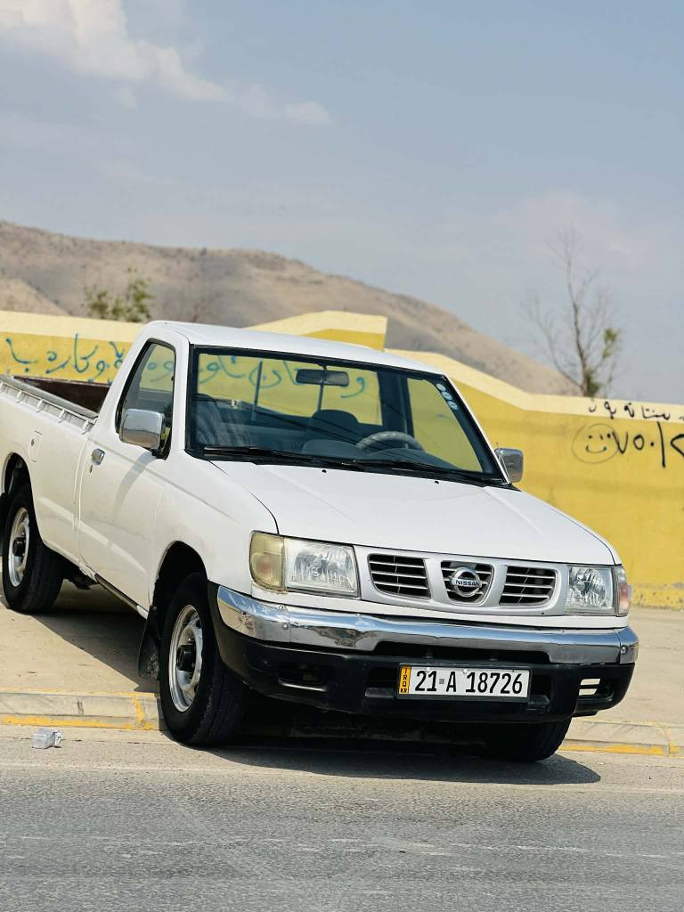بەناوی خوای گەورە و مێهرەبان نیسان مۆدیل 2002 بێ بۆیاخ سەنەوی نوێ بەشەرتی ئەوەلیات تەبرید لەسەر سویچ شوين حاجياوا رانيه ژم.*********** أربيل, العراق
