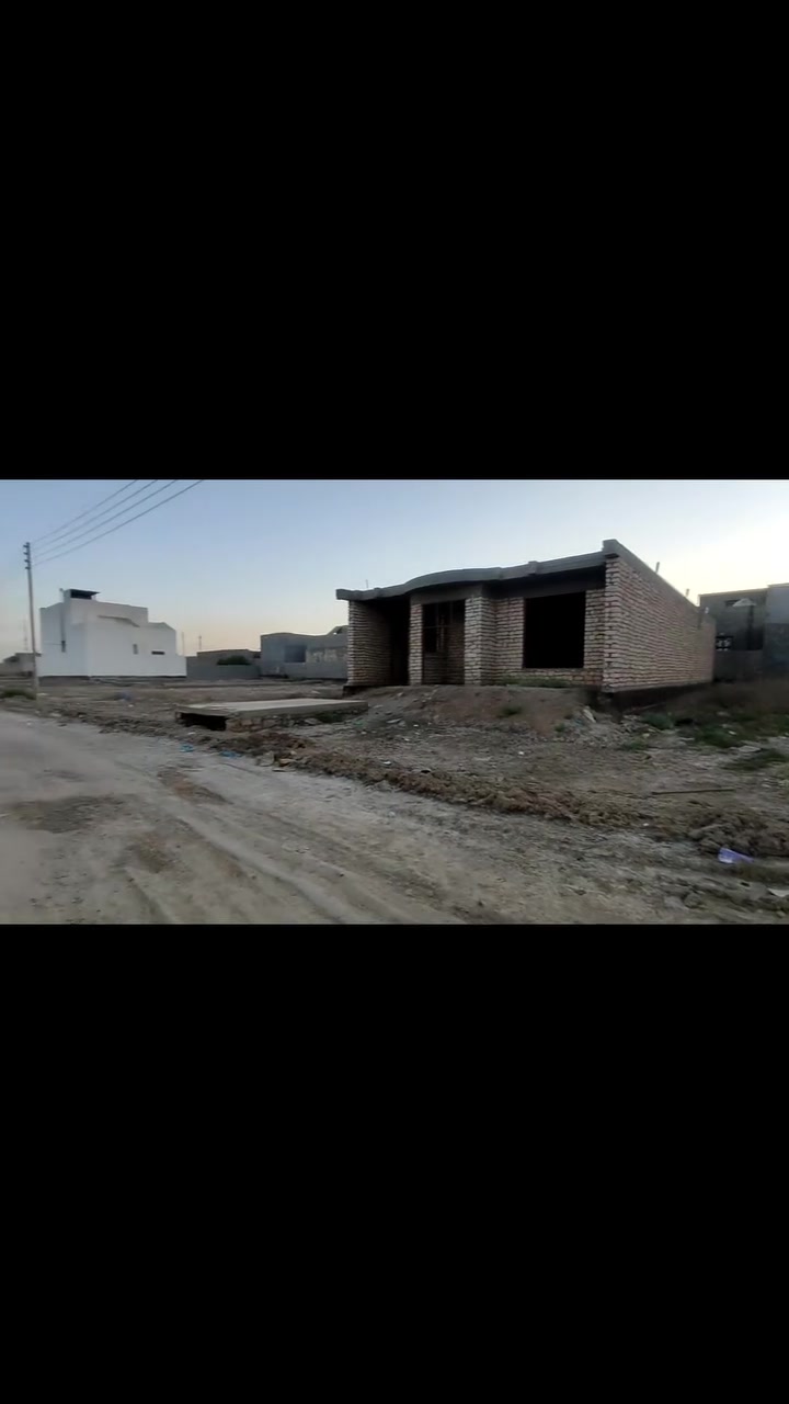 قطعة ارض للبيع  عبور السكه القطار مساحت القطعه 496م عرض الشارع 8 متر صنف العقار طابو زراعي سند 25 بسامينه  تحويل مباشر للستفسار على هذه الرقم ***********
