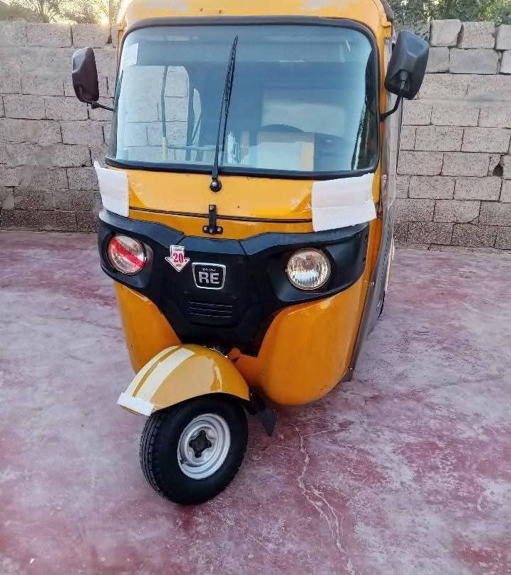 السلام عليكم تكتك 21 طابه 22 رقم وسنويه بغداد مكاني بغداد المعامل تخم تاير كهربائيات كلها شغاله *********** مستعجل على بيعتها
