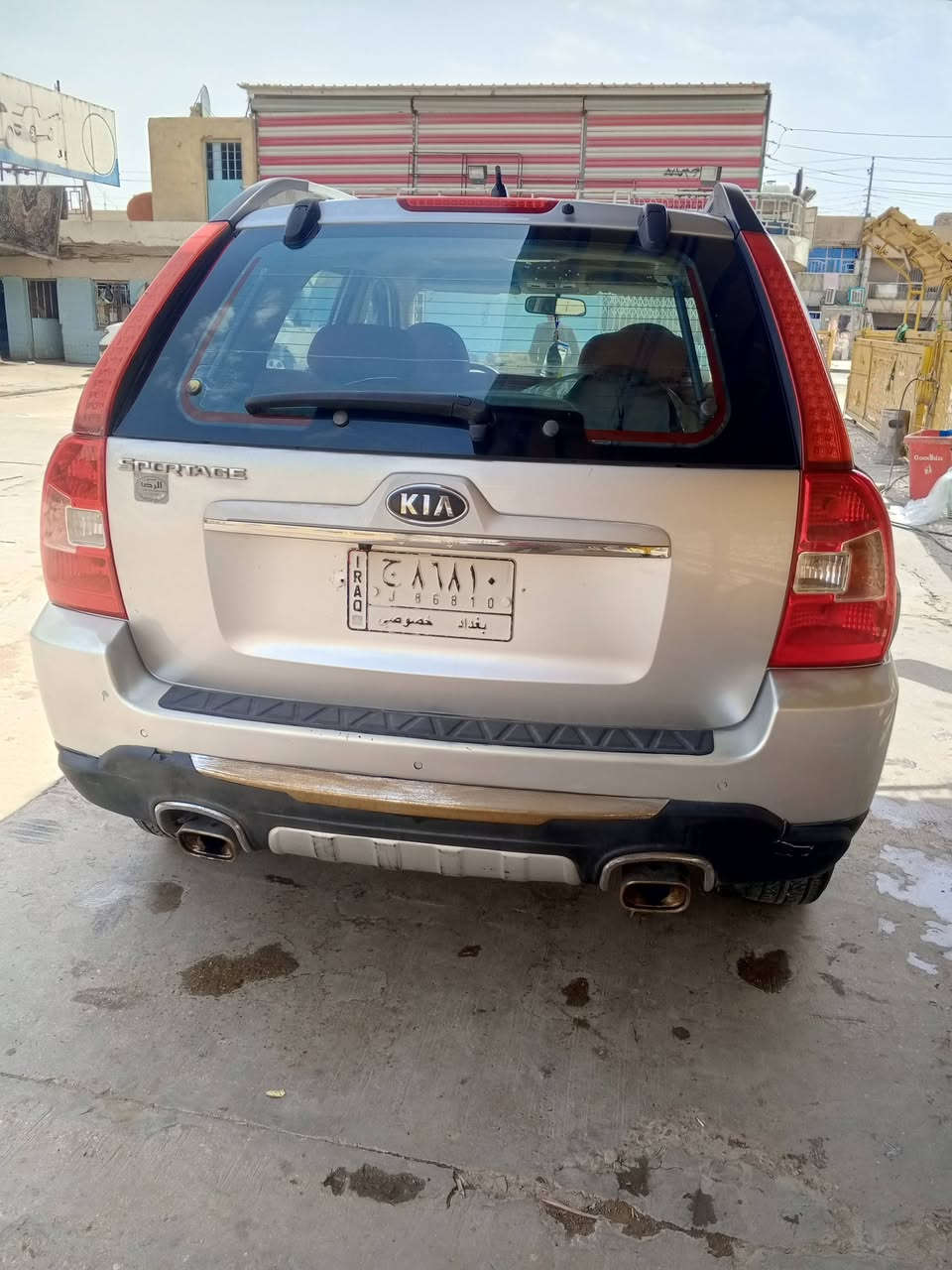 السلام عليكم للبيع  سبورتج موديل 2009خليجي بغداد لون سلفر مكينه 2000  بيه بس بنيد جارد والبلاستك وبارد بالصندوك   الاتصال على الرقم *********** او واتساب السعر 110$
