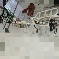 بايسكل مستخدم قليل سعره 110 وبي مجال قليل لتواصل على رقم 07850572860