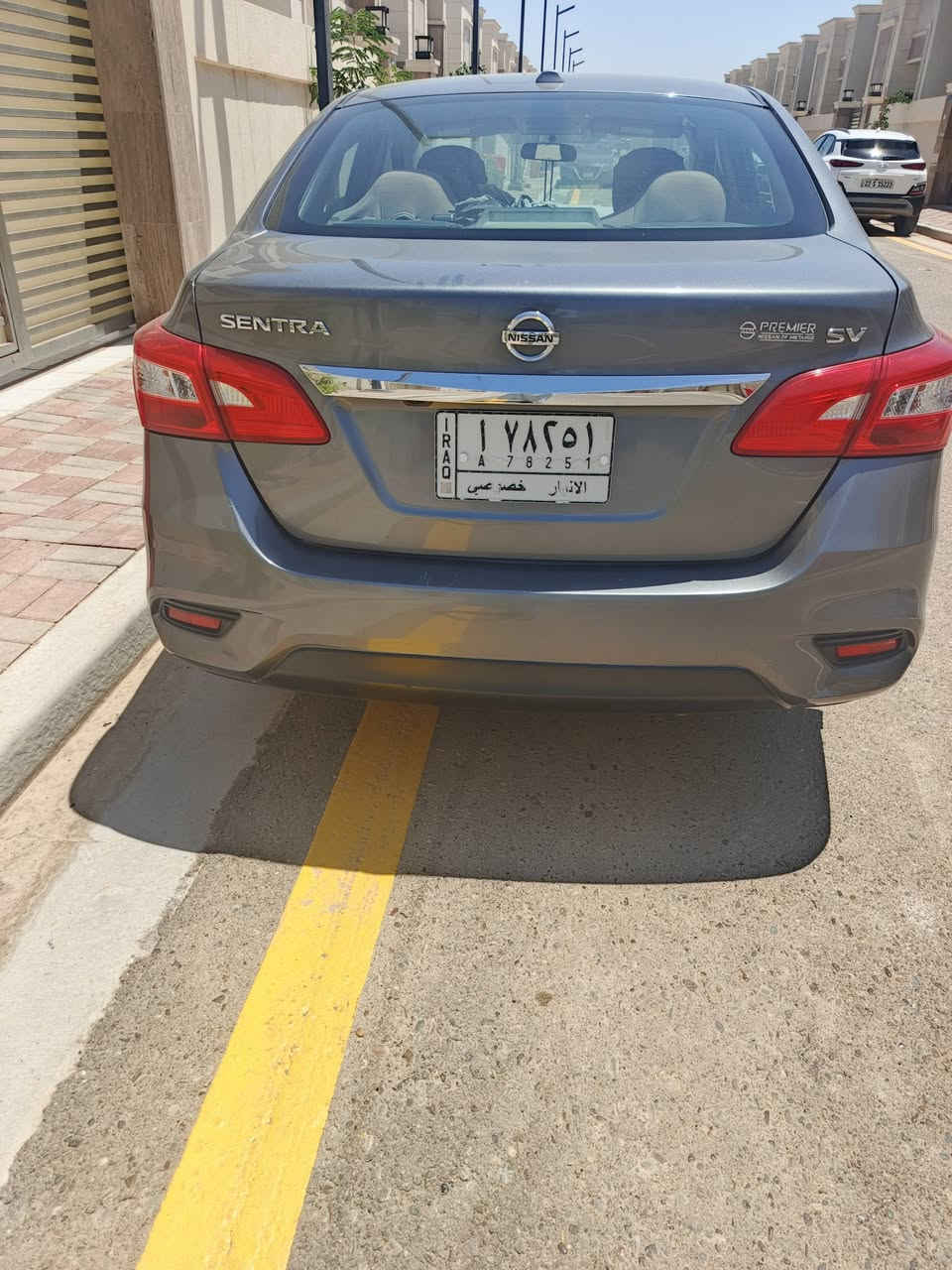 السلام عليكم نيسان سنترا ٢٠١٩ وارد امريكي ضرره جهة السايق بابين امامي وخلفي كير ومحرك مكفولات سيارة باسمي تحويل مباشر سيارة نظيفة واي نواقص مابيه السعر ٧٨ ورقه وبيه مجال بسيط جدا للتواصل *********** للجادين فقط الصور مرفقة المكان الانبار
