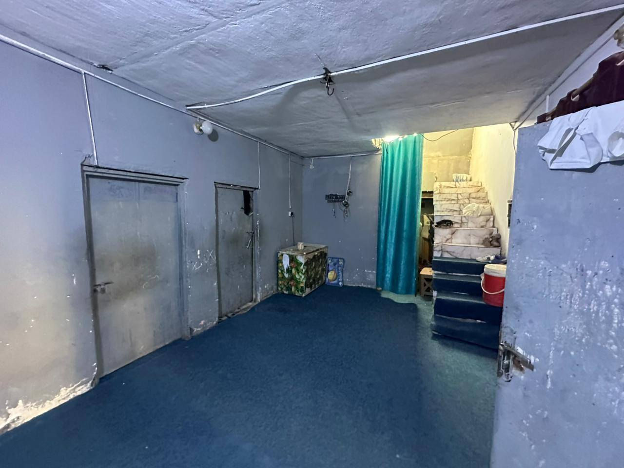 دار للبيع منطقة ال معالي زراعي
مساحه 200 متر بناء بلوك وعكاده
يتكون من 3 غرف برانيه مطبغ برانيه
شارع تبليط مجاري ماي كهرباء 
للأستفسار ↙️⬇️↘️التواصل 
🏠🏠🏠🏠🏠🏠🏠🏠🏠🏠
#مكتب_السراج_للعقارات_و_المقاولات
***********📞
📍عنوان المكتب 📍السماوة _تقاطع الحيدرية _محلات ملعب المثنى
