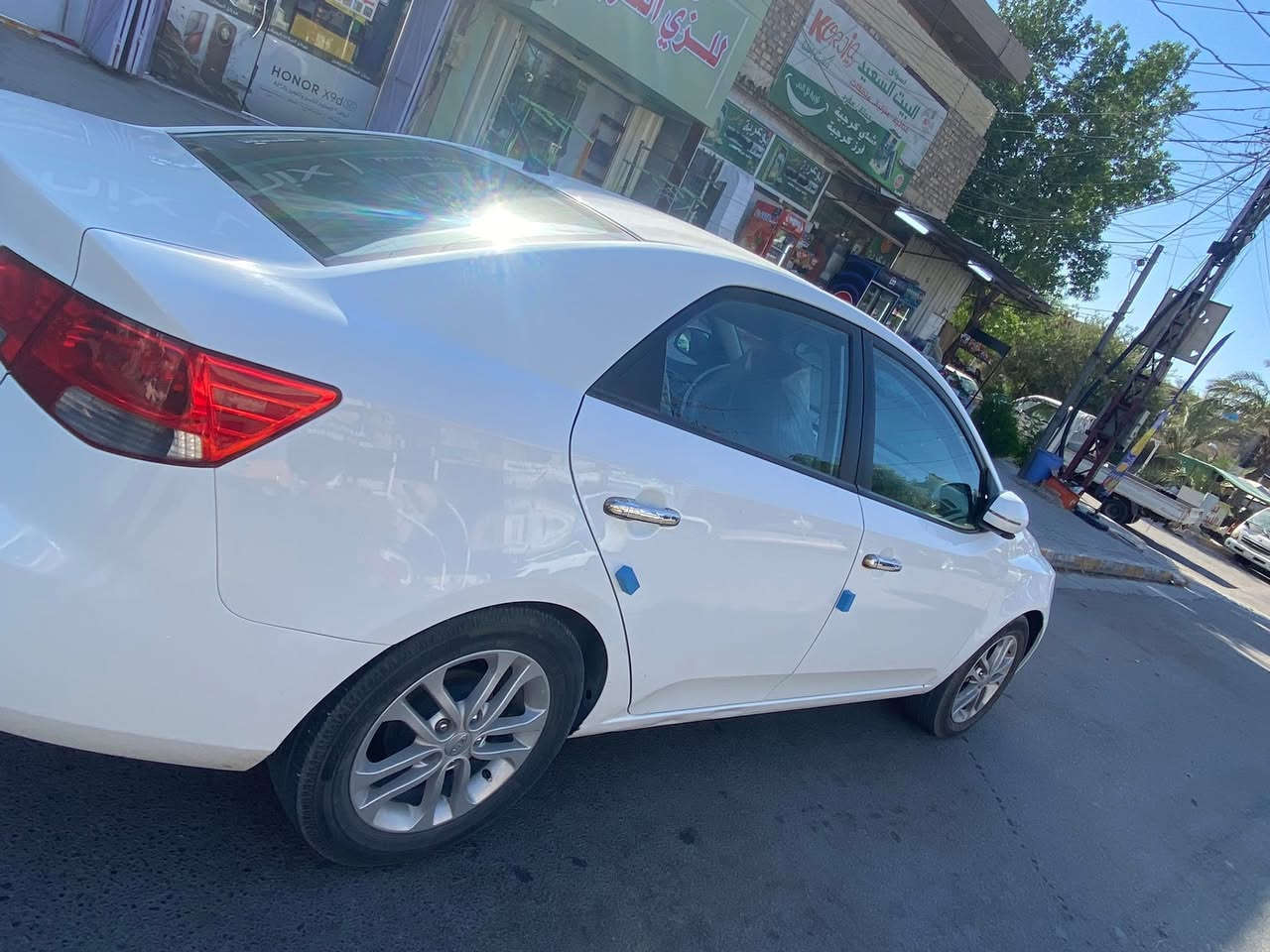 سيراتو خليجي 1600 دوش
صفر صبغ باسمي تحويل ثاني السونار بالصور
حداديه جديد تخم تاير امامي جديد الي يدور نضيف مال بيت
مكان بغداد الدوره ***********

