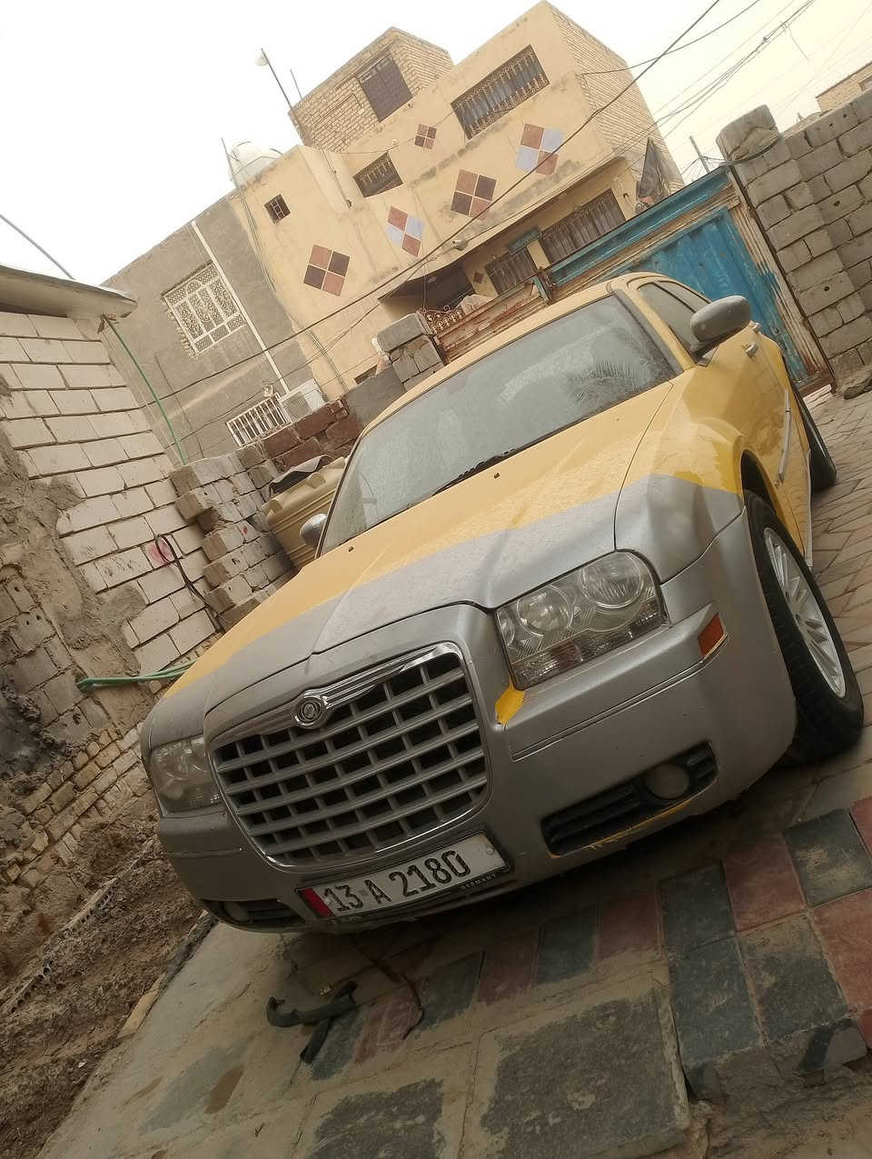 سلام عليكم للبيع او لمراوس بجارجر السعر خاص او اتصل ***********
موديل 9 كفاله بيه بس خشم لجاملغ الاامامي بسمي السياره مكينه كير جديد حداديه 80/100 تبريد منضومه كامله ستوني مسويه مصفره هيئه وغرامات
