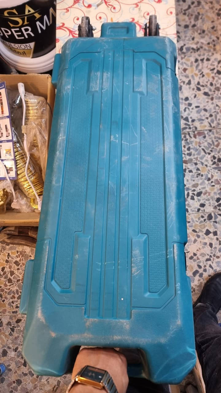 كسار السعر ١٨٠٠٠٠ جديد لوك


**إذا كنت صاحب هذا الإعلان وتريد حذفه لأي سبب، رجاءا أرسل رسالة إلى الدعم الفني**