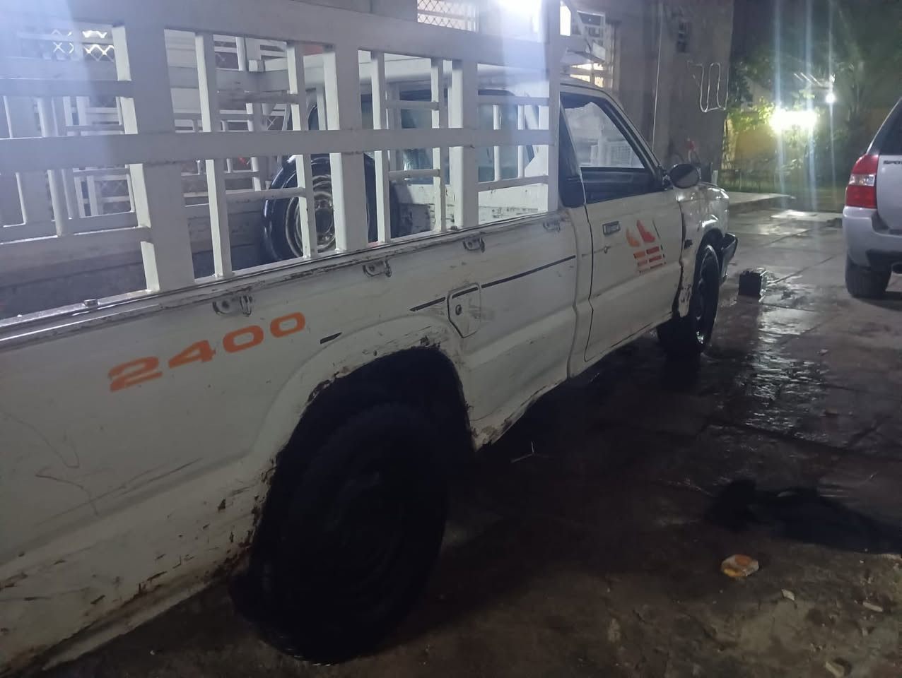 سياره بيكم فورد مازده رقم الأنبار صدامي صاحبه موجود موديل 1993 كير اوتوماتيك صبغ بلاادي سعرها 23 ورقة تايراة انظاف باتري جديد محرك تو واي
البكان السيارة بغداد الشعب نهاية الفورت ‏ممنوع دخول خاص هذا رقم الاتصال 
‭ ٠٧٧١ ٥٦٩ ٤٠٤٦‬
وبي واتساب الاتصال
