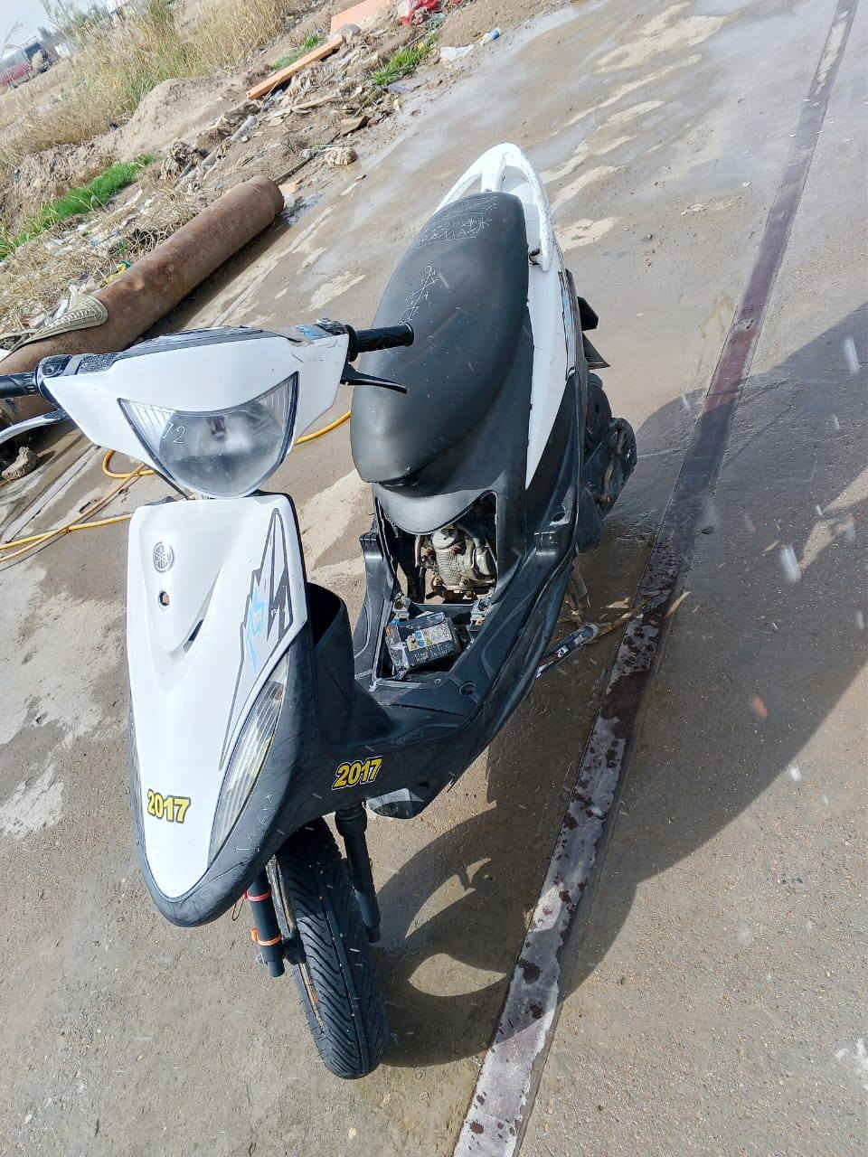 سلام عليكم من رخصه مدير الكروب دراجه ماكس للبيع بلادي49مفتوحه السعر 500وبيه مجال كفرات ختم واحد بلادي رقمي***********
