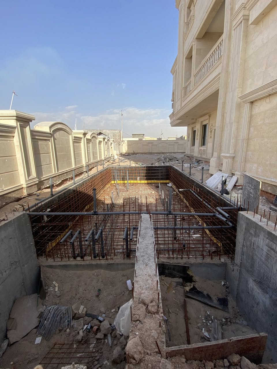 اكتمال تاسيس 3 مسابح نظام اوفر فلو 
في محافظة البصرة

شملت الأعمال تاسيس الانابيب فقط

نخدم جميع مناطق العراق 

📞  للتواصل - *********** - ***********

#العراق #تأسيس_مسابح #أعمال_ميكانيكية
