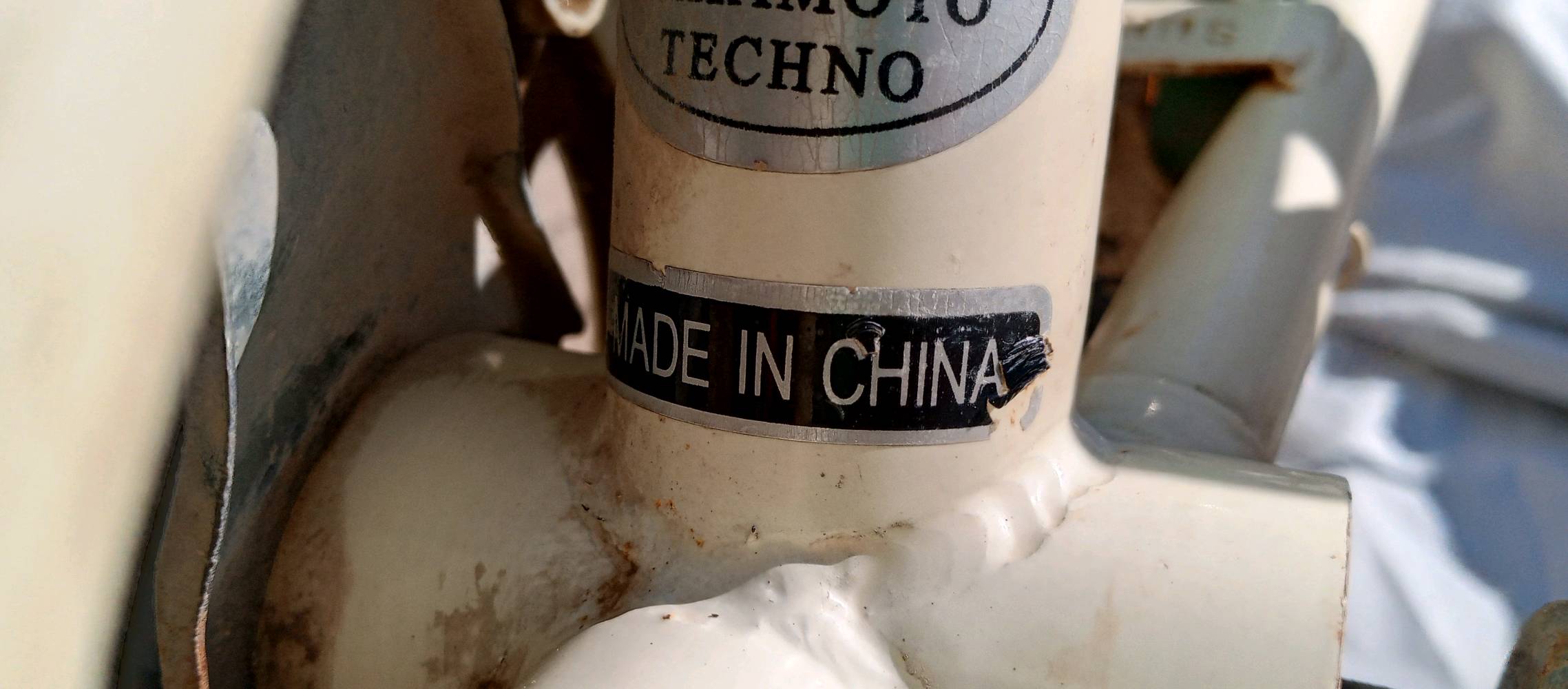 اسلام عليكم
بغداد أبو غريب 
بايسكل قياس ٢٦
عگرب ٦نمر بريك كبس
موديل ٢٠١٣
الون كريمي بـ اخضر
والرقم بـي واتس أب