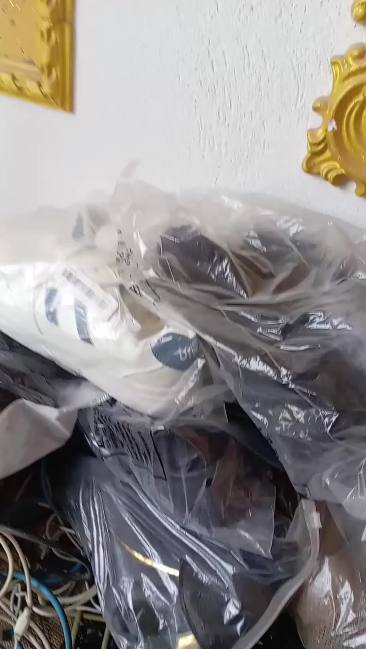 تصفيه فقط سعر القطعه 4 الاف


**إذا كنت صاحب هذا الإعلان وتريد حذفه لأي سبب، رجاءا أرسل رسالة إلى الدعم الفني**