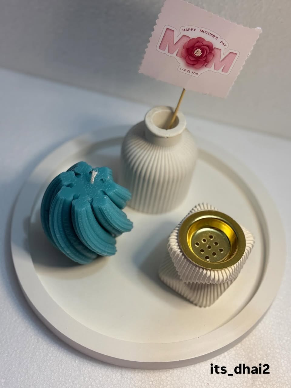 #شموع ضي .
لكُل شَمعة حكَاية 🤍.
للطلب مراسله الصفحه ✉️.
توصيل جميع المحافظات 🇮🇶.


**إذا كنت صاحب هذا الإعلان وتريد حذفه لأي سبب، رجاءا أرسل رسالة إلى الدعم الفني**